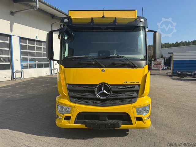 Chladírenský vůz MERCEDES-BENZ 2540 L 6x2/4 Kühlkoffer 9.1m Carrier 1100U LBW