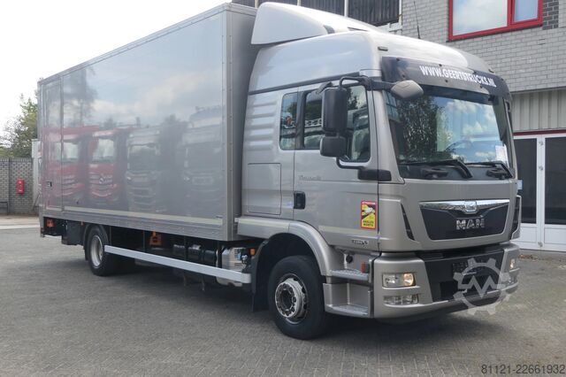 Skjutbar presenning MAN TGM 12.250 | Roller sail | Dhollandia 1500kg | ...