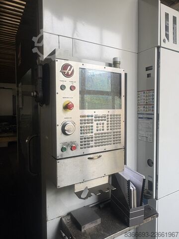Centro di lavoro verticale HAAS UMC-750