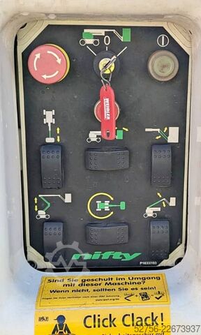 Platformă de lucru telescopică articulată Niftylift HR17NE