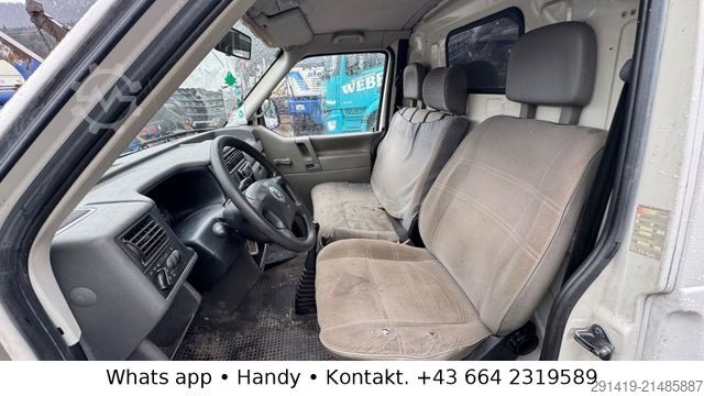 Panelová dodávka VOLKSWAGEN T4 Synchro 2,5 TDI Kastenwagen Bj 2000