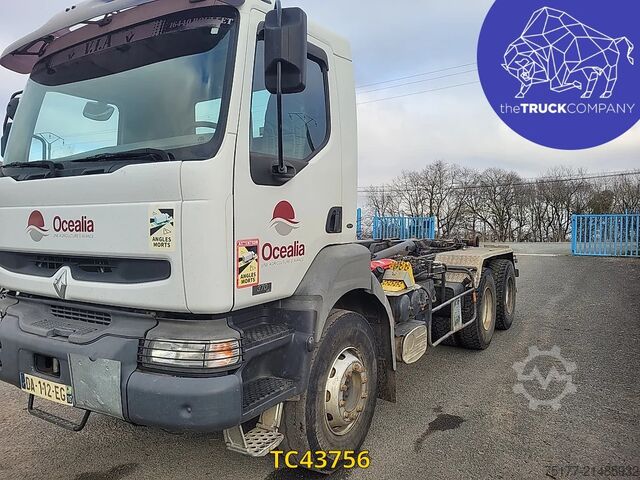 Transport af containere Renault Kerax 370