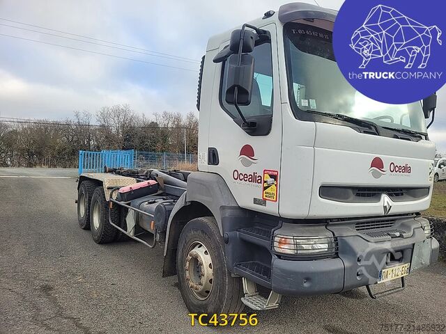 Transport af containere Renault Kerax 370