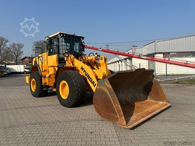 Hjullastare HYUNDAI HL 965