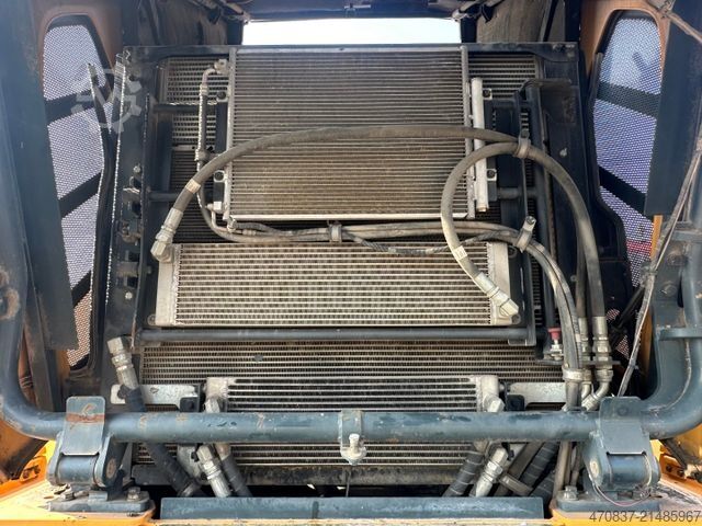 Hjullastare HYUNDAI HL 965