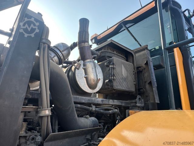 Hjullastare HYUNDAI HL 965