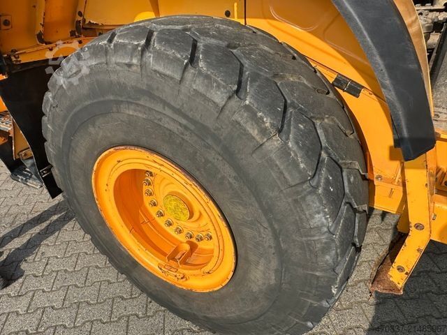 Hjullastare HYUNDAI HL 965