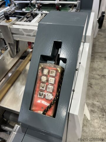 Pencere yapıştırma makinesi Koten TC 650