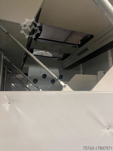 Pferdeanhänger  TT XL 3-4 Pferde Wohnung, Dusche