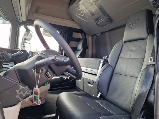 Podvozek s kabinou Scania R590 V8 NGS - FULL  SPEC!! - NEW - steering axl...