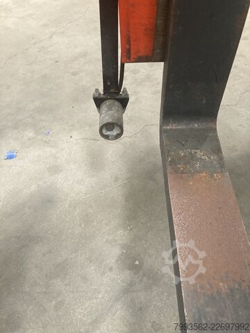Gaffeltruck Linde A13