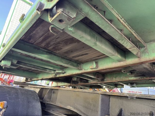 Pin Outlet Pin Outlet Pin Outlet