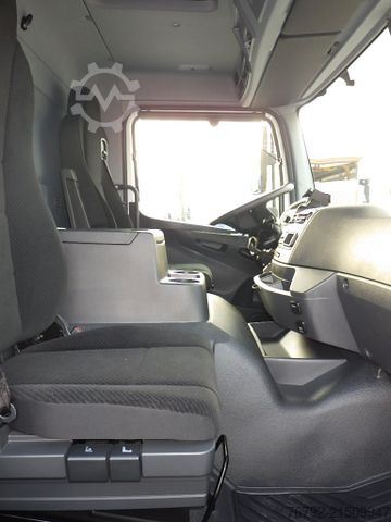 Vrachtauto met open laadbak MERCEDES-BENZ 1327 L Atego 4 Pritsche 7,3m/LBW/AHK/Klima/55tkm