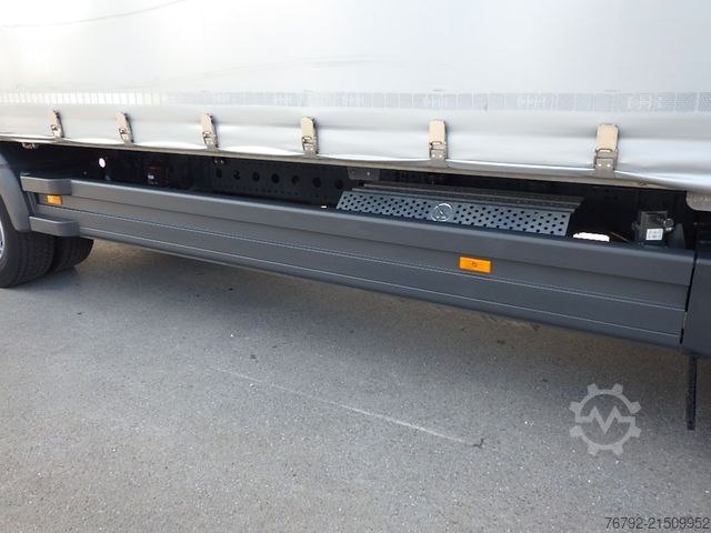 Plattewagen met zeil MERCEDES-BENZ 1327 L Atego 4 Pritsche 7,3m/LBW/AHK/Klima/55tkm