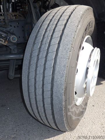 Plattewagen met zeil MERCEDES-BENZ 1327 L Atego 4 Pritsche 7,3m/LBW/AHK/Klima/55tkm