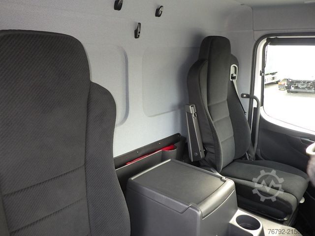 Plattewagen met zeil MERCEDES-BENZ 1327 L Atego 4 Pritsche 7,3m/LBW/AHK/Klima/55tkm