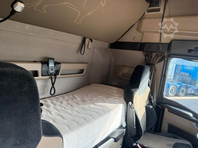 Standaard trekker MAN TGX 18.510 mit Hydraulik Kipper Schubboden