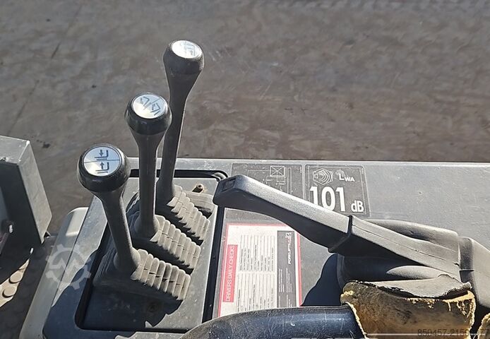 LPG Forklifts Still R70-18T