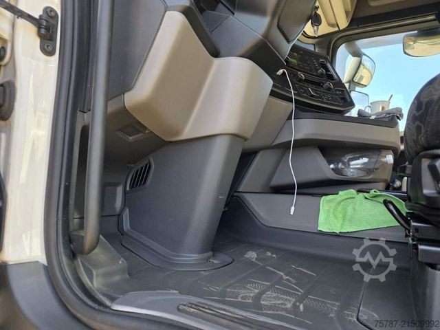 Standard tractor unit SCANIA R410, Retrader, 2 Kreis-Hydraulik, Retarder