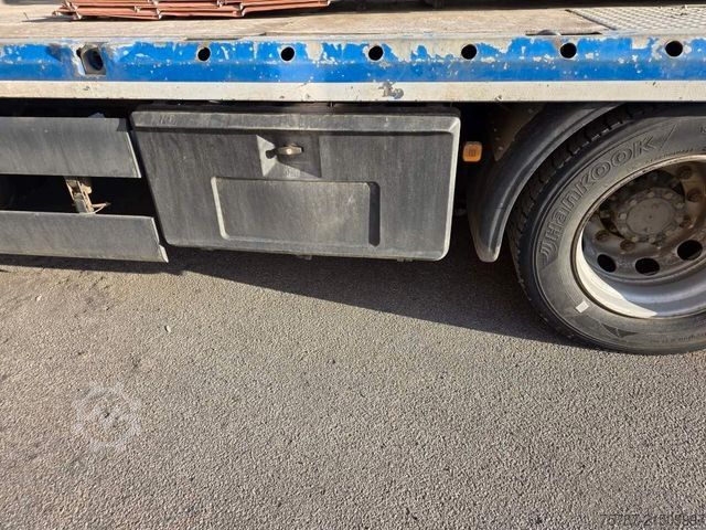 Wrecker MAN 26.400 TGX mit Baustoffplateau, geteilte Rampen