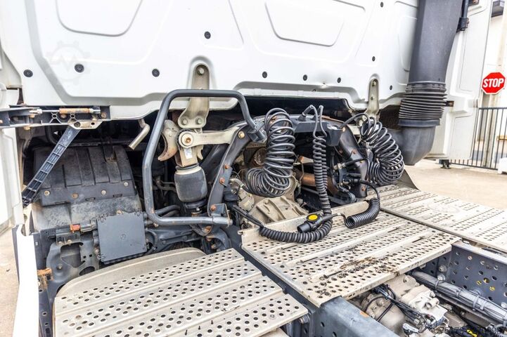 Standaard-SZM Mercedes-Benz ACTROS 1848 LS
