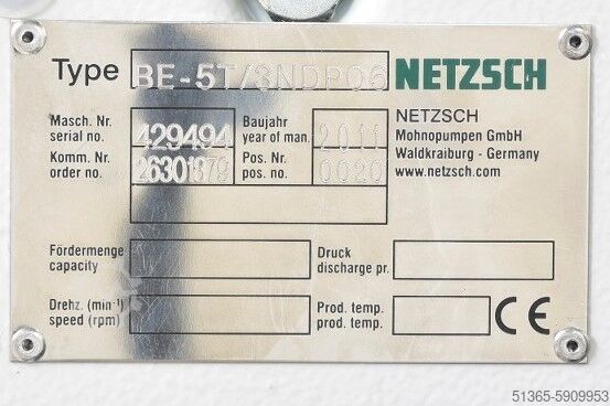 Het legen van containers Netzsch BE-5T/3NDP06