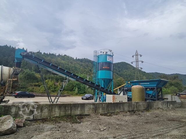 Central de betão móvel, betão CONSTMACH 30M3/H Small Mobil Concrete Mixing Plant