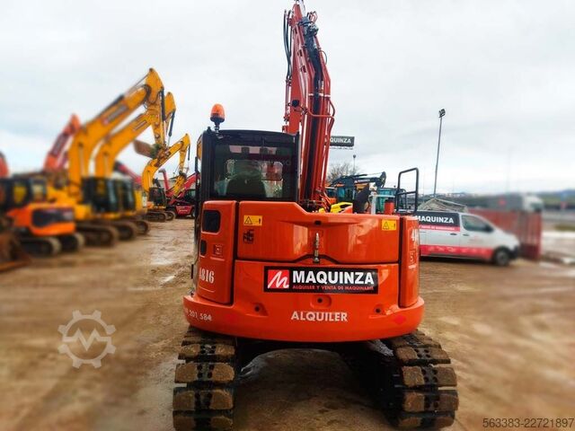 Miniexcavadora Hitachi ZX85USB-6