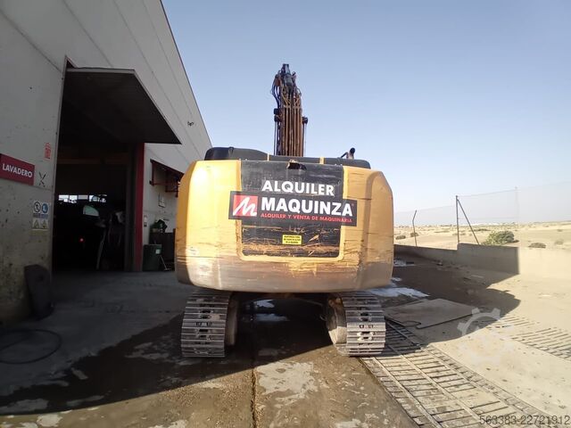 Excavadora sobre orugas Caterpillar 323FLN IHC