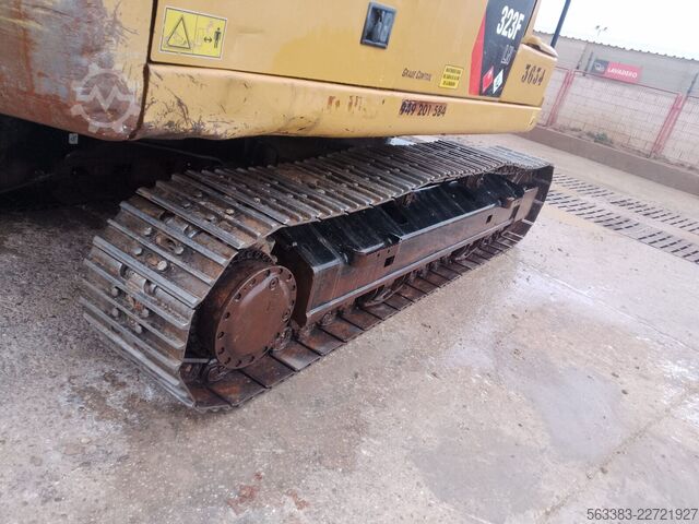 Gravemaskine på larvefødder Caterpillar 323FLN IHC