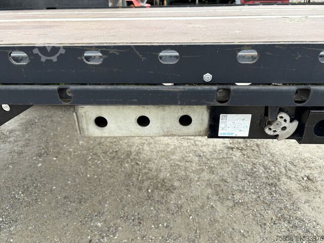 Wissellaadbak open Kögel BDF Plattform Multilock Teleskopstützen