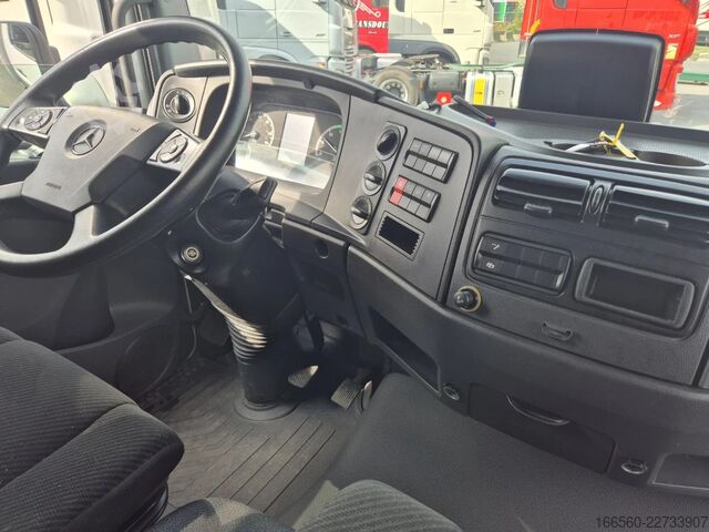 Zárt tartály Mercedes-Benz Atego 818 L