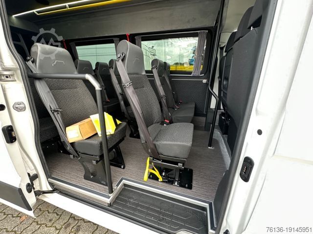 Kleinbus VOLKSWAGEN Crafter 19+1 Bus Klima Heizung