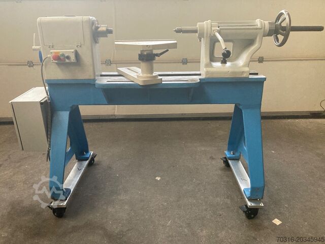 Machine à repousser Schulte DB Drückbank