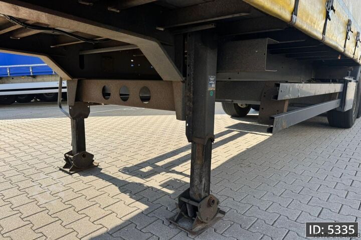 Sliding tarpaulins Kögel S24 / BPW Drum