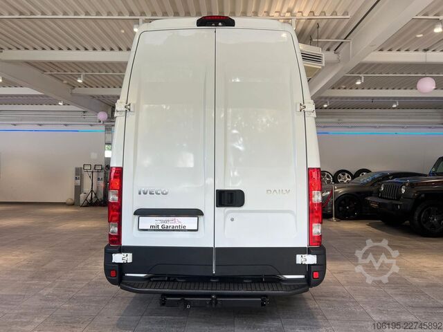 Furgão de teto alto IVECO Daily 35S17 3,0 HPI*Hoch+Lang*Luftfederung*1.Hd