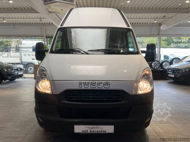 Furgão de teto alto IVECO Daily 35S17 3,0 HPI*Hoch+Lang*Luftfederung*1.Hd