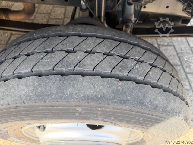 Soğutuculu kamyon MERCEDES-BENZ Atego 1222L.Klima.Tiefkü.EU5.TÜV 02/2027
