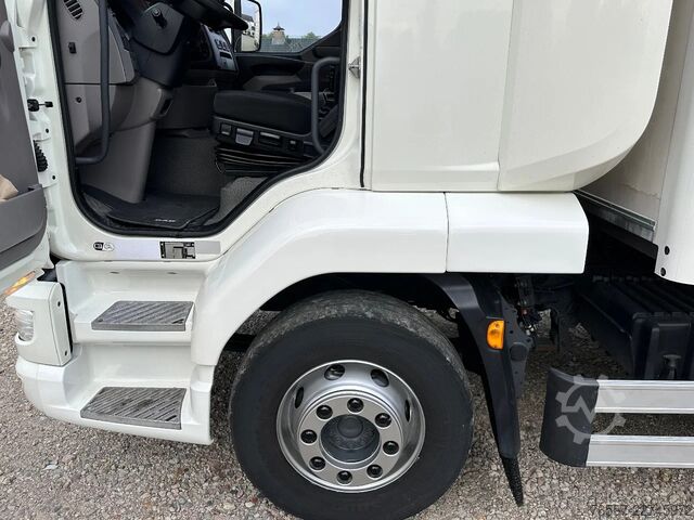 Bőrönd DAF LF 230 L2EN3