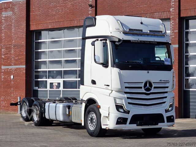 Alváz vezetőfülkével Mercedes-Benz Actros 2663 Gigaspace 6x2 - Retarder - 4.90 WB ...