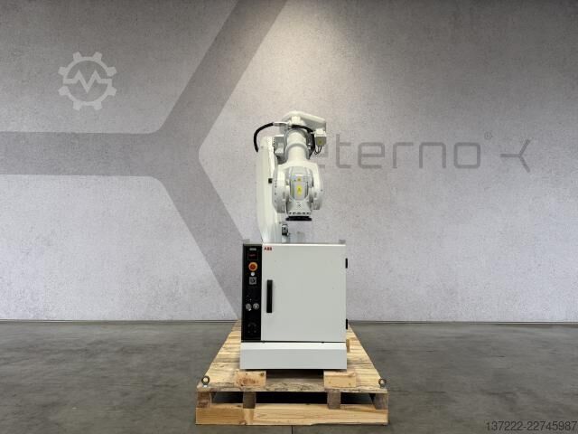 Felújított robot 1 év garanciával ABB IRB 6700-150/3.20