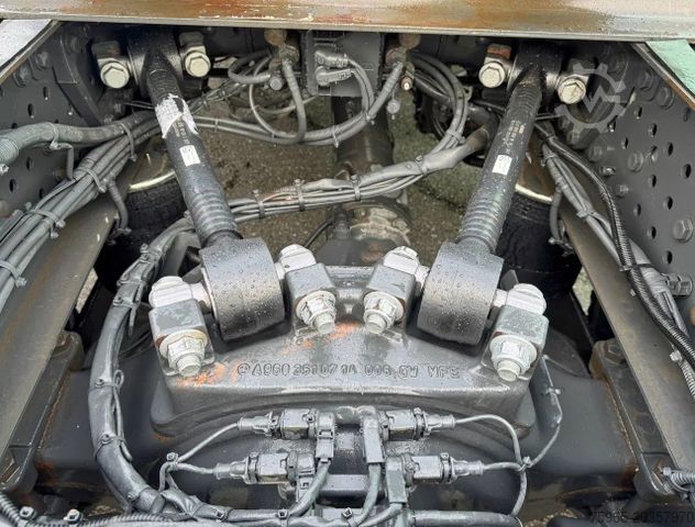 Standaard trekker MERCEDES-BENZ Actros 1945 382.000 KM PTO + HYDRAULICS TOP COND