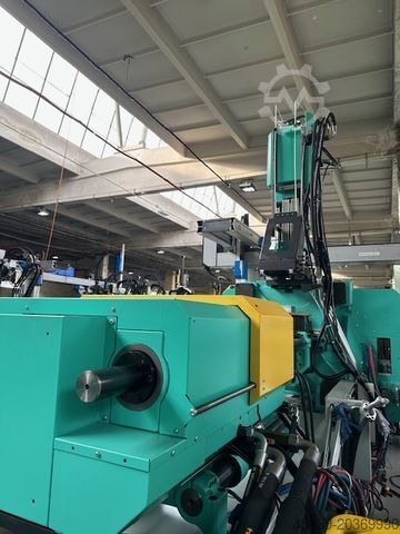 Machine de moulage par injection Arburg 820S 4000-2100/400