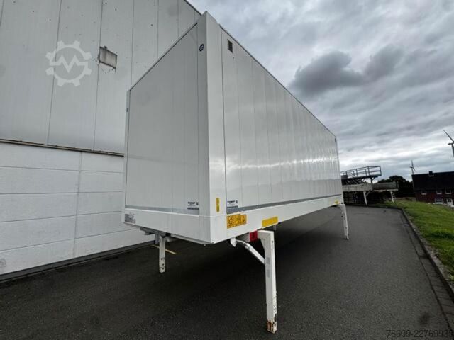 Remolque con caja móvil KRONE Heck hohe Portaltüren