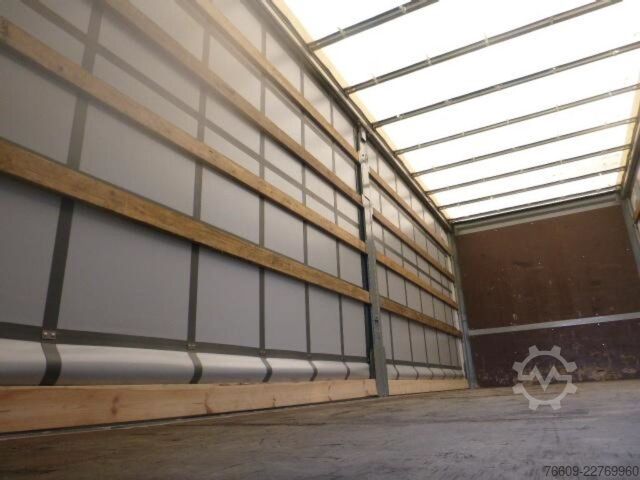 Remolque con caja móvil KRONE Heck mit Portaltüren