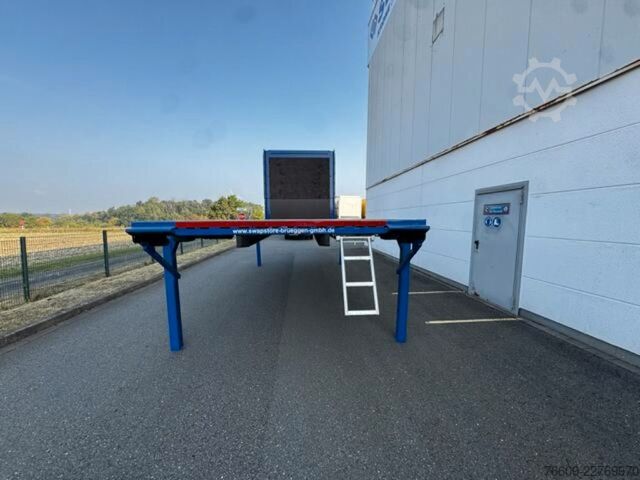 Remolque con caja móvil KRONE Baustoff-Flat