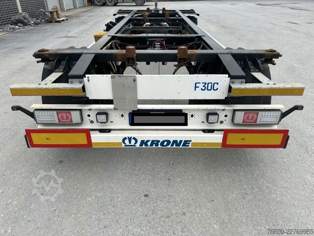 Remolque con chasis intercambiable KRONE 2 Achswechselfahrgestell, Typ: MAXI AZW 18 eL3B7