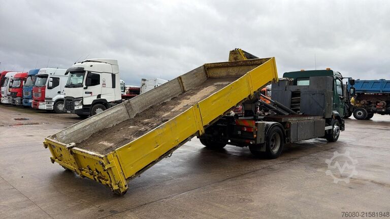 Hook arm system Volvo FL 240 (BELGIAN TRUCK / HYVALIFT / WHEELBASE 47...