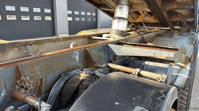 3-way tipper Scania 124 - 400 (MANUAL PUMP / BIG HUB / GRAND PONT /...