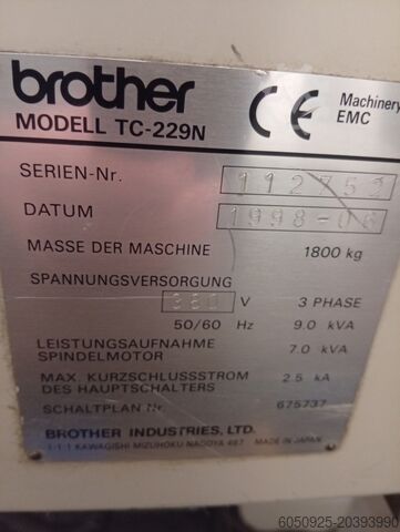 Centre d'usinage vertical Brother TC 229 N
